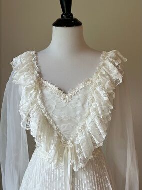 Vtg Victorian Prairie Cottage Lace pleated Wedding Dress 70s 80s Romantic 2?